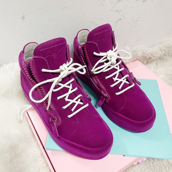 TRADE ✖️ - Picture 9 of 15